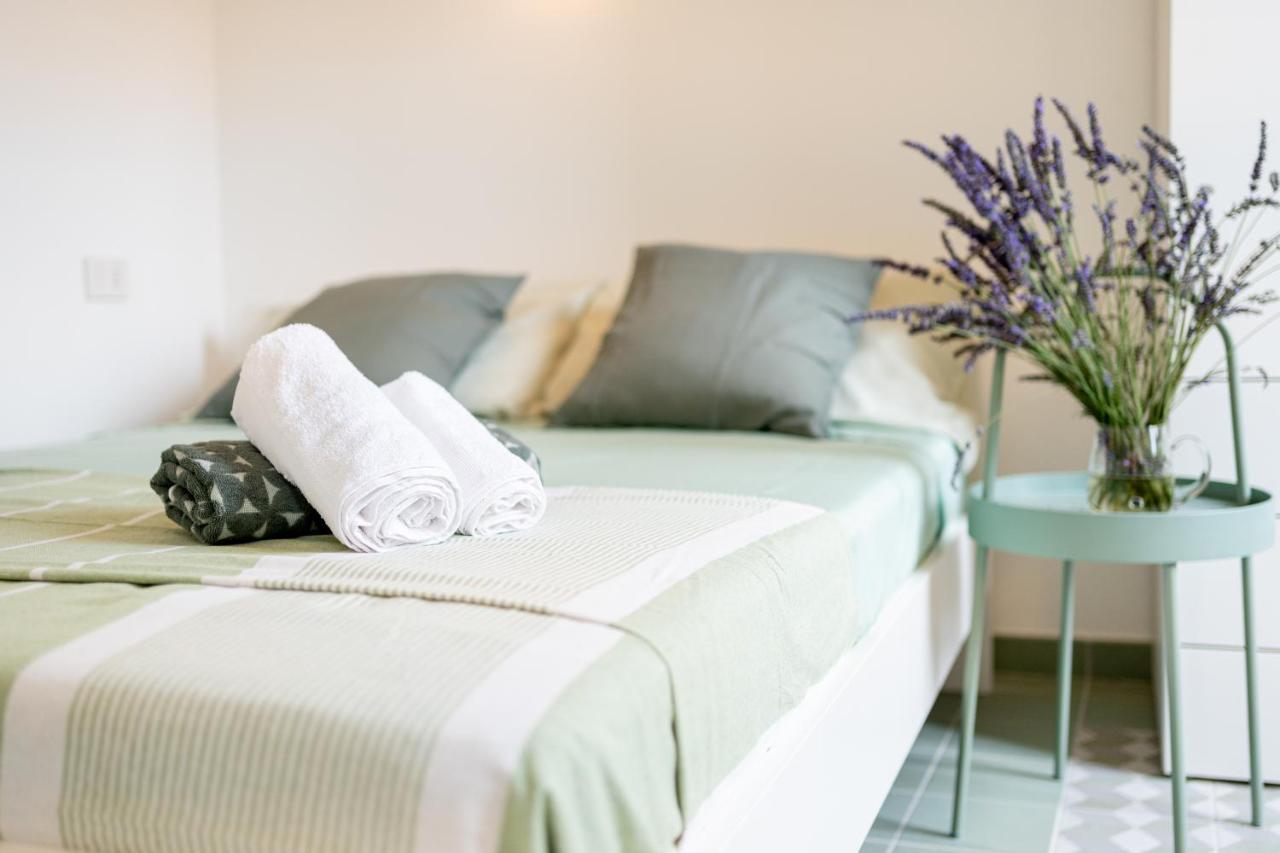 Oliva Apartment Imperia Buitenkant foto