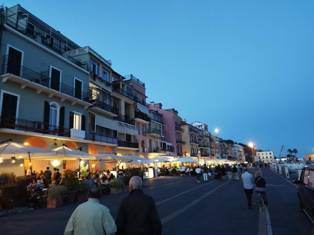 Oliva Apartment Imperia Buitenkant foto